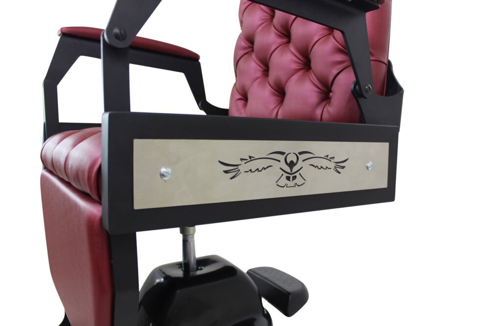 Cadeira de Barbeiro Hawk Silver com Capitonê