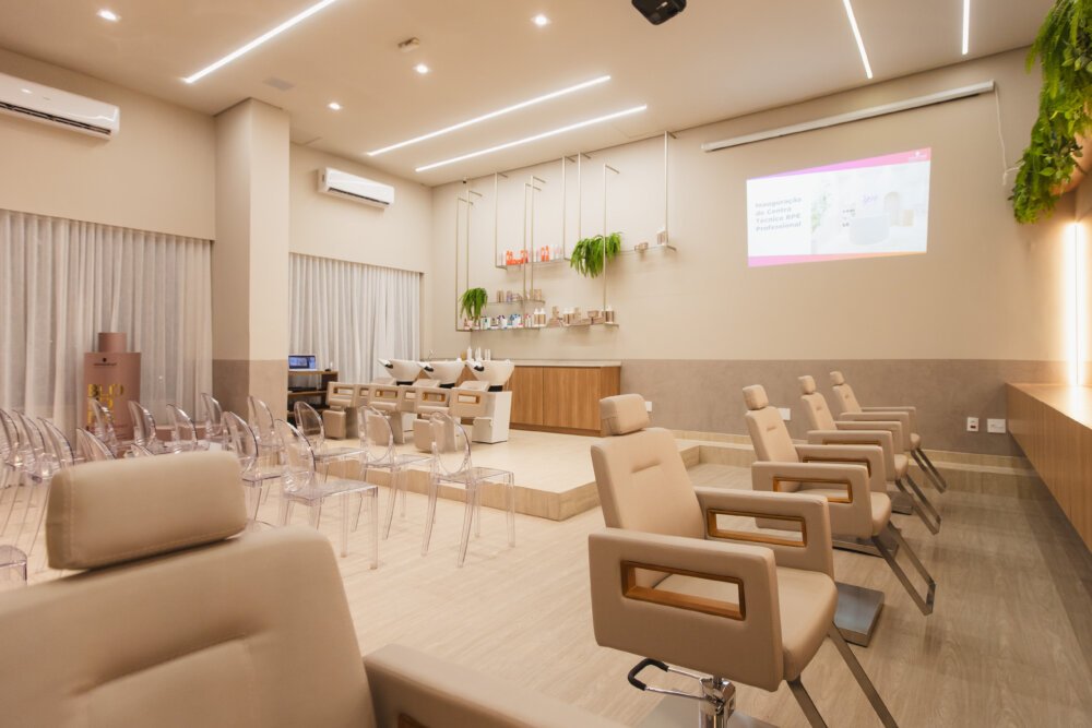 Cadeira de cabeleireiro Lisboa Reclinável para Salão de Beleza