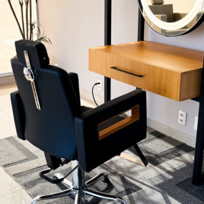 Cadeira de cabeleireiro Lisboa Reclinável para Salão de Beleza