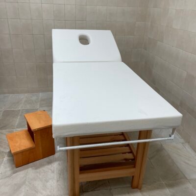 KIT Cama de Massagem Reclinável e Escada Oasis - PRONTA ENTREGA