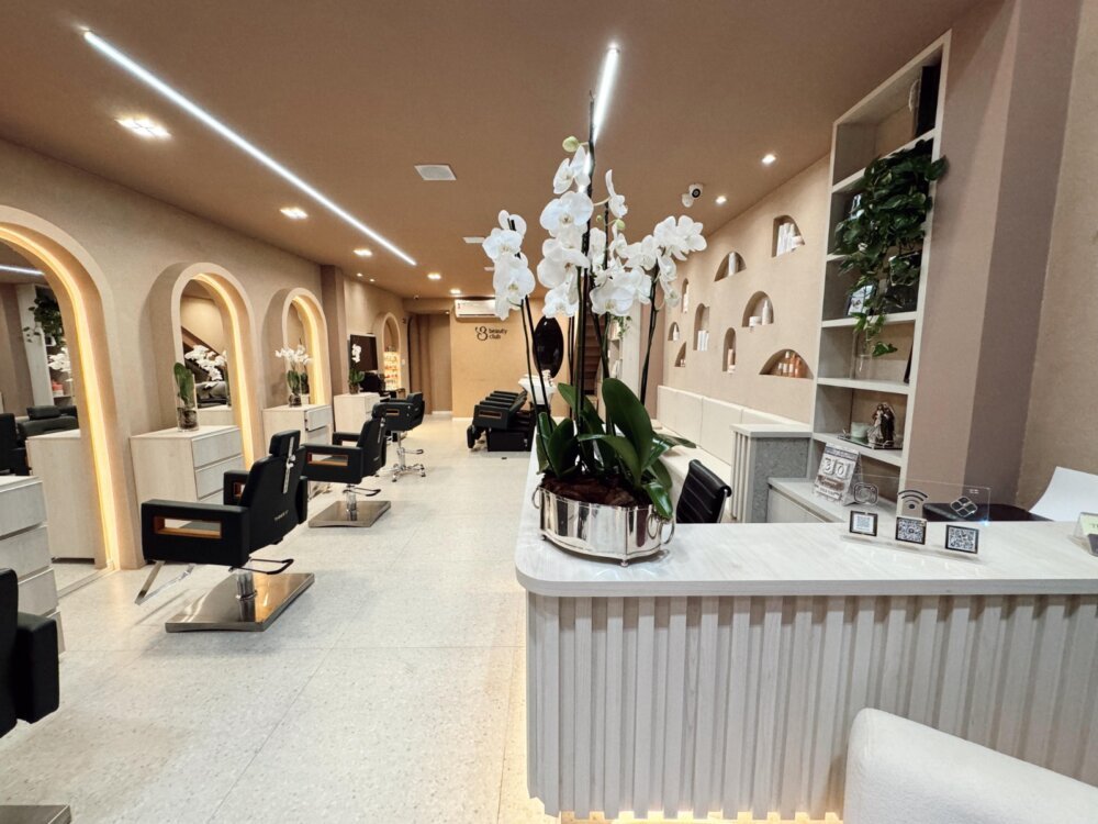 Cadeira de cabeleireiro Lisboa Reclinável para Salão de Beleza