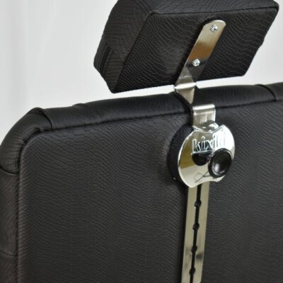 Cadeira de Barbeiro Hawk com Capitonê Cadeira de Barbeiro Hawk com Capitonê