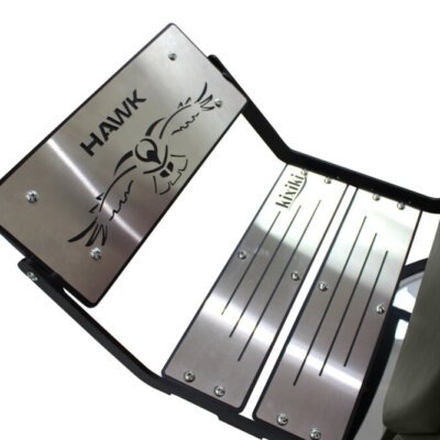 Cadeira de Barbeiro Hawk Silver com Capitonê Cadeira de Barbeiro Hawk Silver com Capitonê