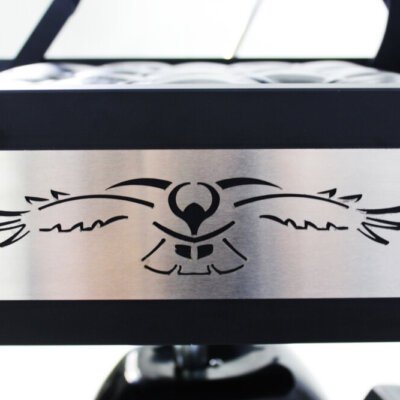 Cadeira de Barbeiro Hawk Silver com Capitonê Cadeira de Barbeiro Hawk Silver com Capitonê