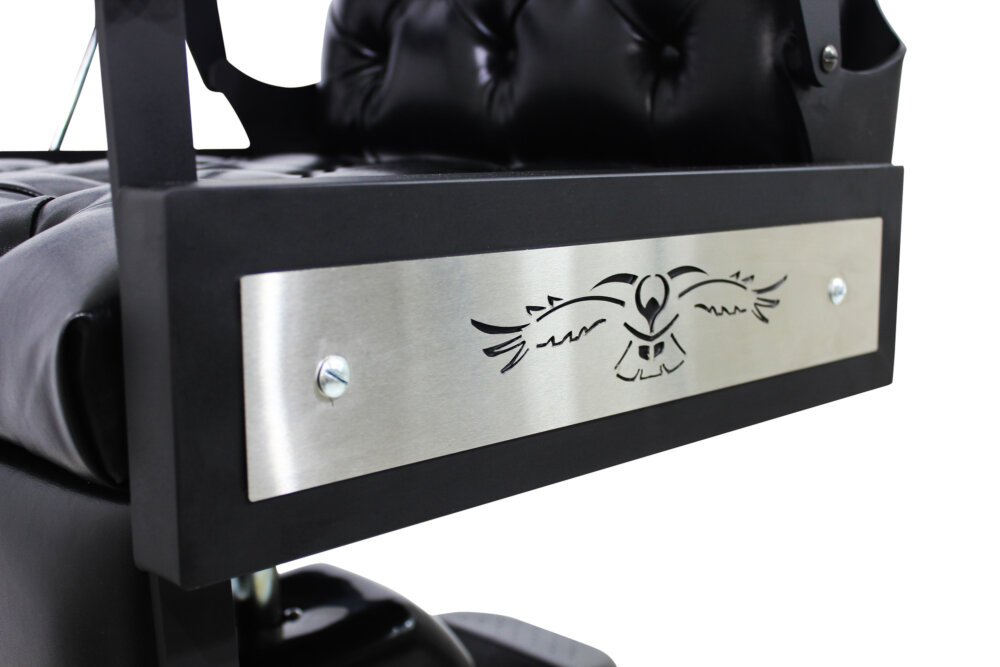 Cadeira de Barbeiro Hawk Silver com Capitonê Cadeira de Barbeiro Hawk Silver com Capitonê