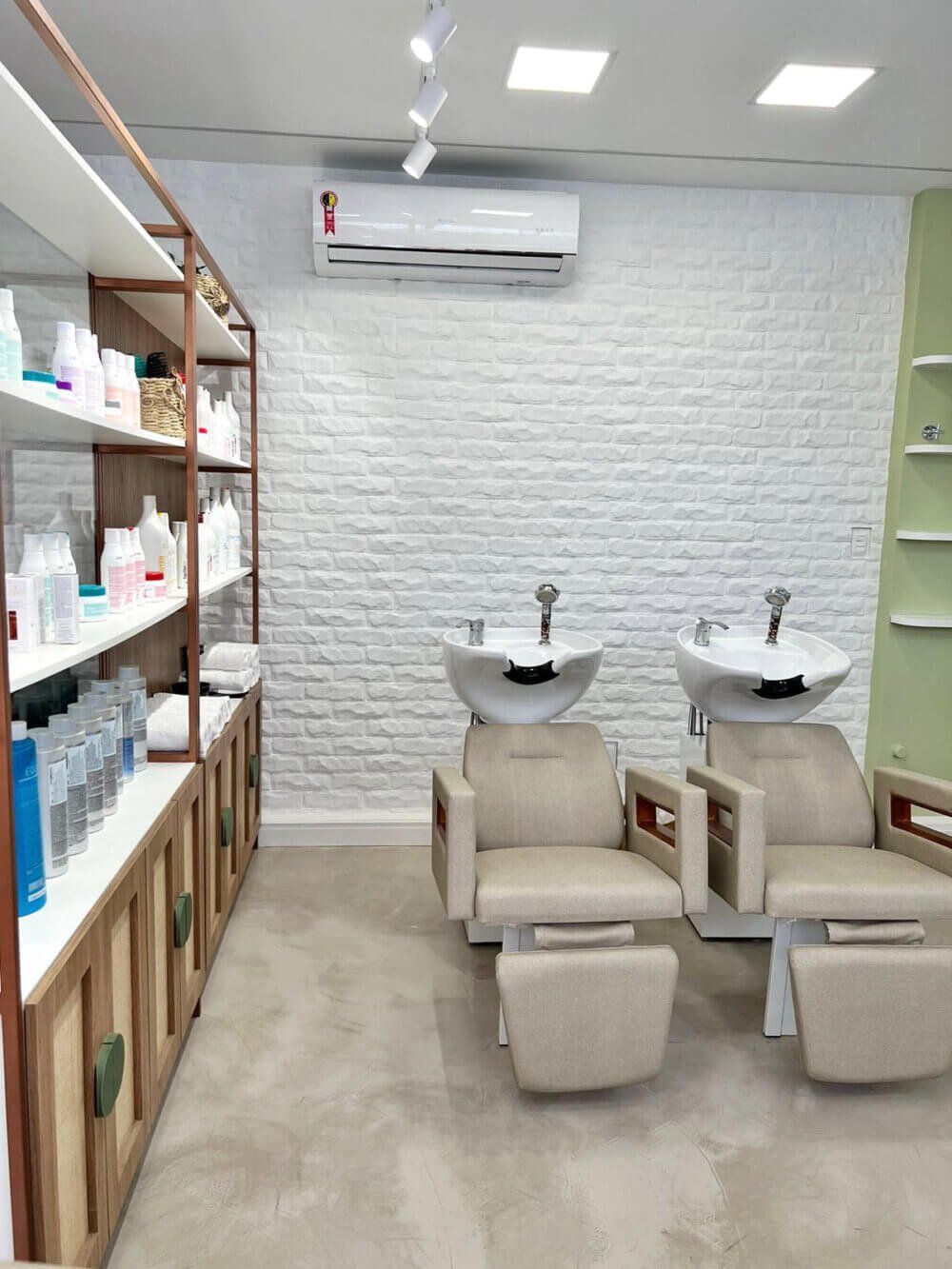 Lavatório Lisboa com Descanso de pernas para Salão de Beleza