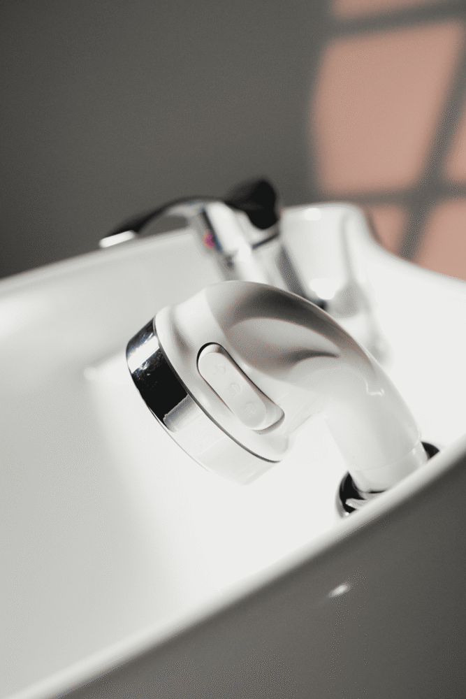 Lavatório Vogue Premium com Massageador e Elevação de Pernas Elétrica Lavatório Vogue Premium com Massageador e Elevação de Pernas Elétrica