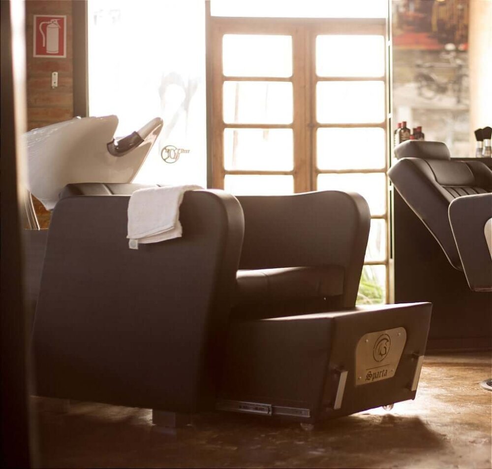 Lavatório de Barbeiro Sparta com Cuba de porcelana