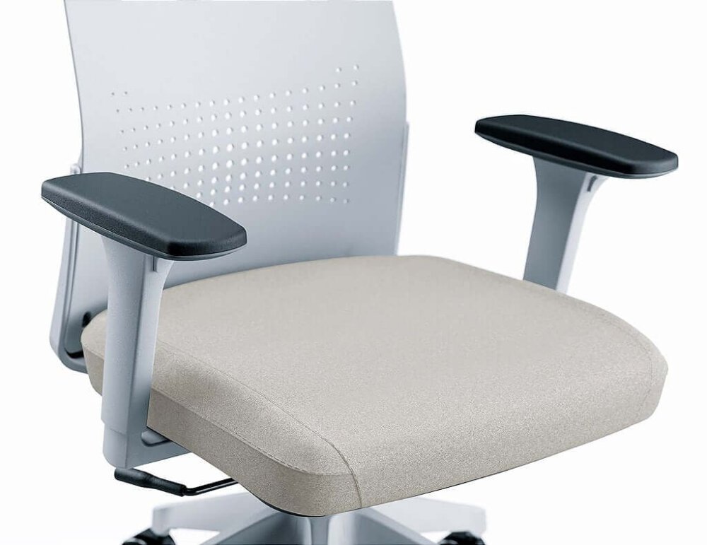 Cavaletti Moov - Cadeira para escritório Executiva Giratória 17201 - Encosto em Plástico