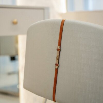 Cadeira de cabeleireiro Vogue Reclinável para Salão de Beleza