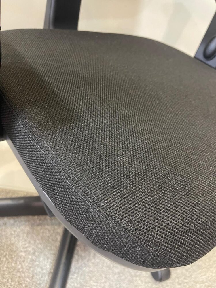 Cavaletti Start - Cadeira para escritório Giratória Executiva 4103 - PRONTA ENTREGA