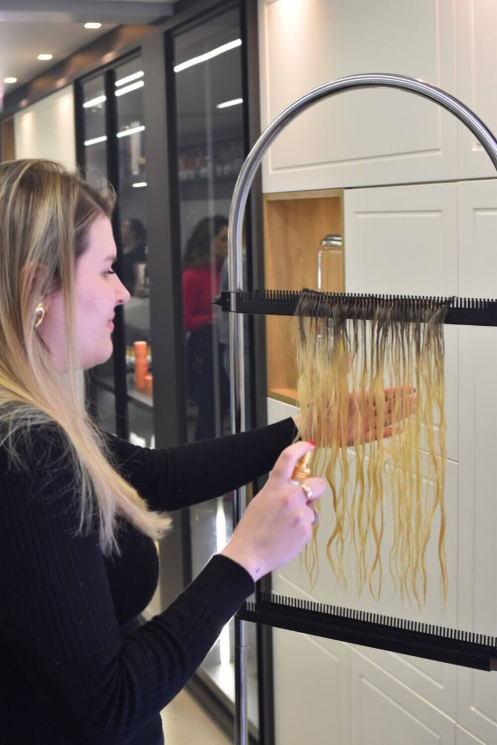 Carrinho Cabeleiro Bixby auxiliar Mega Hair Carrinho Cabeleiro Bixby auxiliar Mega Hair