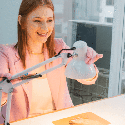Mesa Mave para Manicure