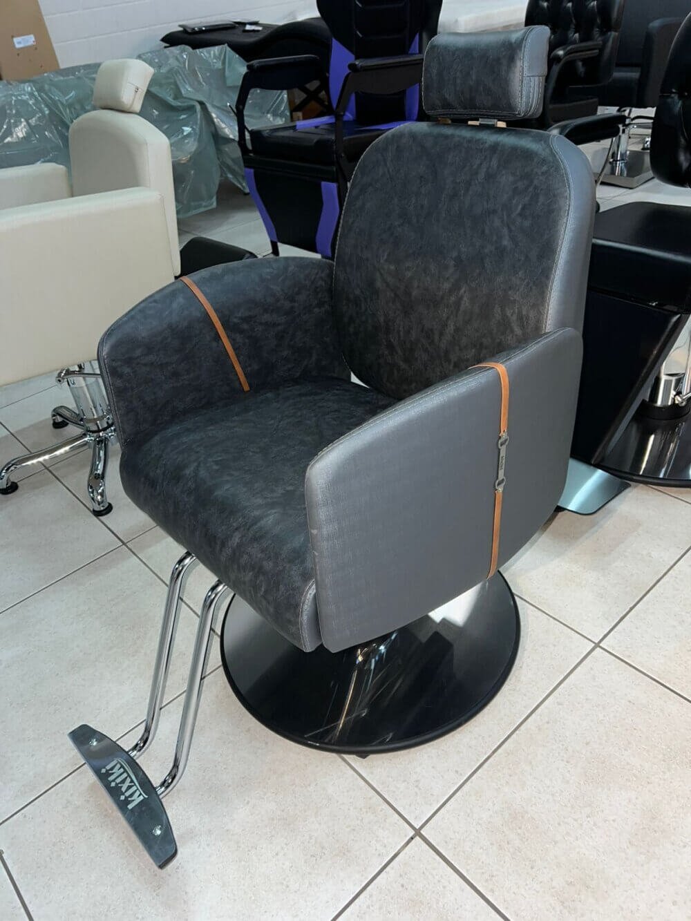 Cadeira Vogue Reclinável Base Redonda - OUTLET