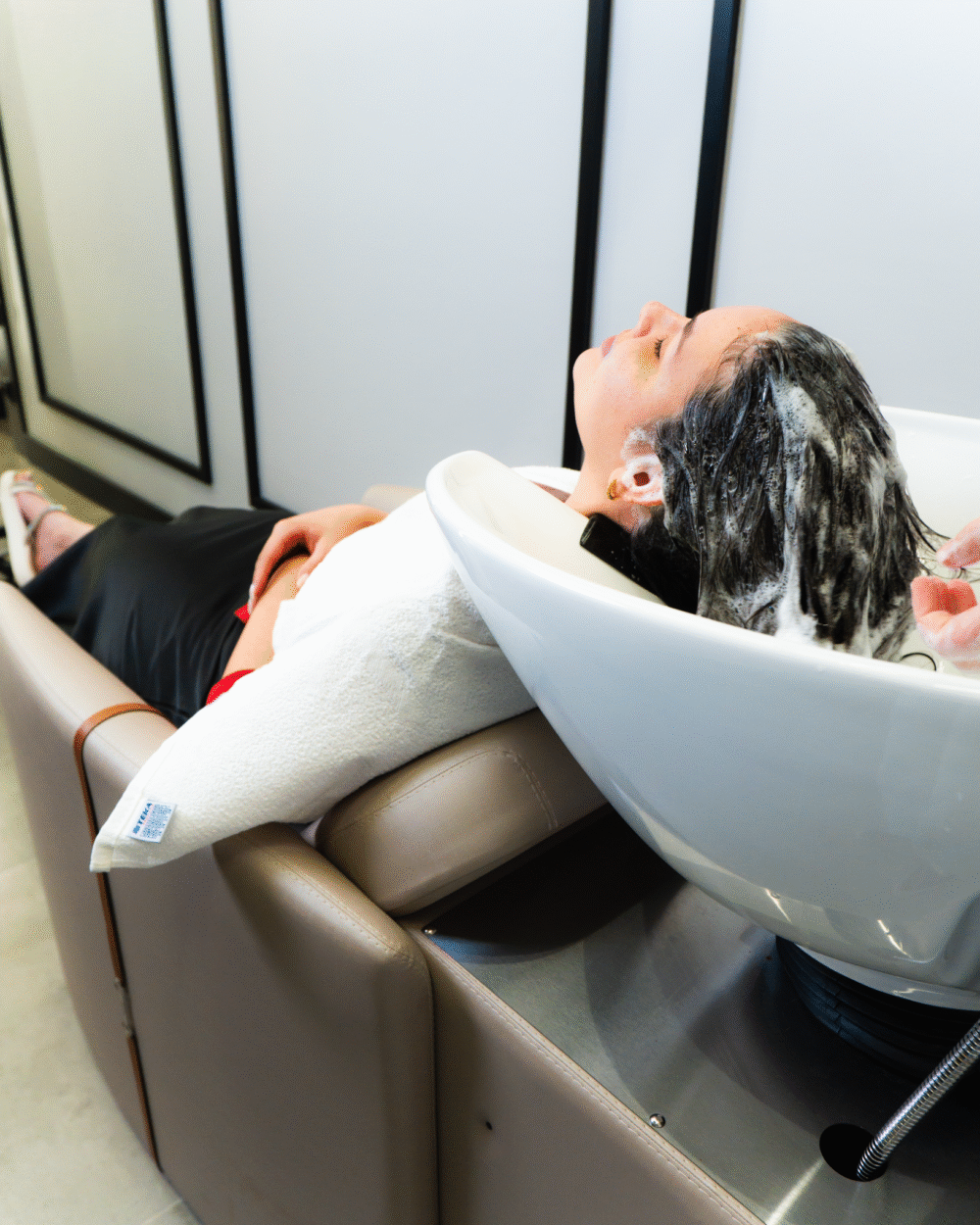 Lavatório Vogue Premium com Massageador e Elevação de Pernas Elétrica Lavatório Vogue Premium com Massageador e Elevação de Pernas Elétrica