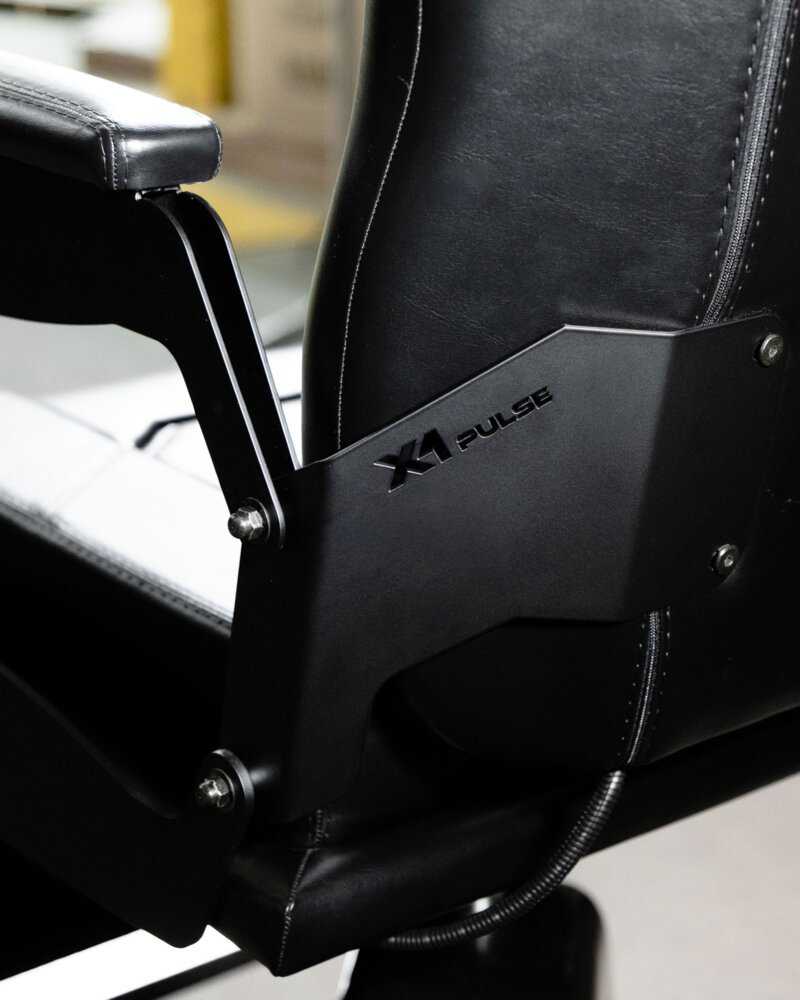 Cadeira de Barbeiro X1 PULSE com massageador - PRONTA ENTREGA Cadeira de Barbeiro X1 PULSE com massageador - PRONTA ENTREGA