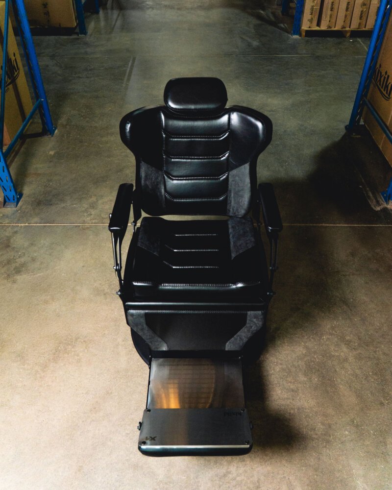 Cadeira de Barbeiro X1 PULSE com massageador - PRONTA ENTREGA Cadeira de Barbeiro X1 PULSE com massageador - PRONTA ENTREGA